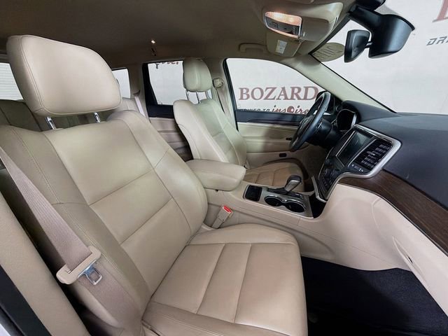 Used 2017 Jeep Grand Cherokee Limited RWD image 33