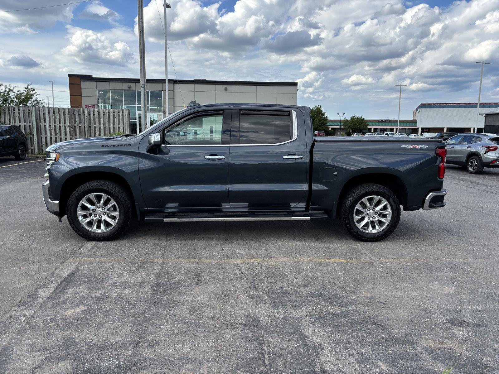 Used 2021 Chevrolet Silverado 1500 LTZ w/ LTZ Premium Package AWD/4WD image 4