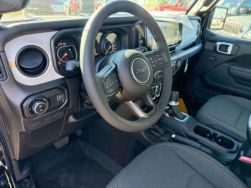 New 2025 Jeep Gladiator Sport AWD/4WD image 24