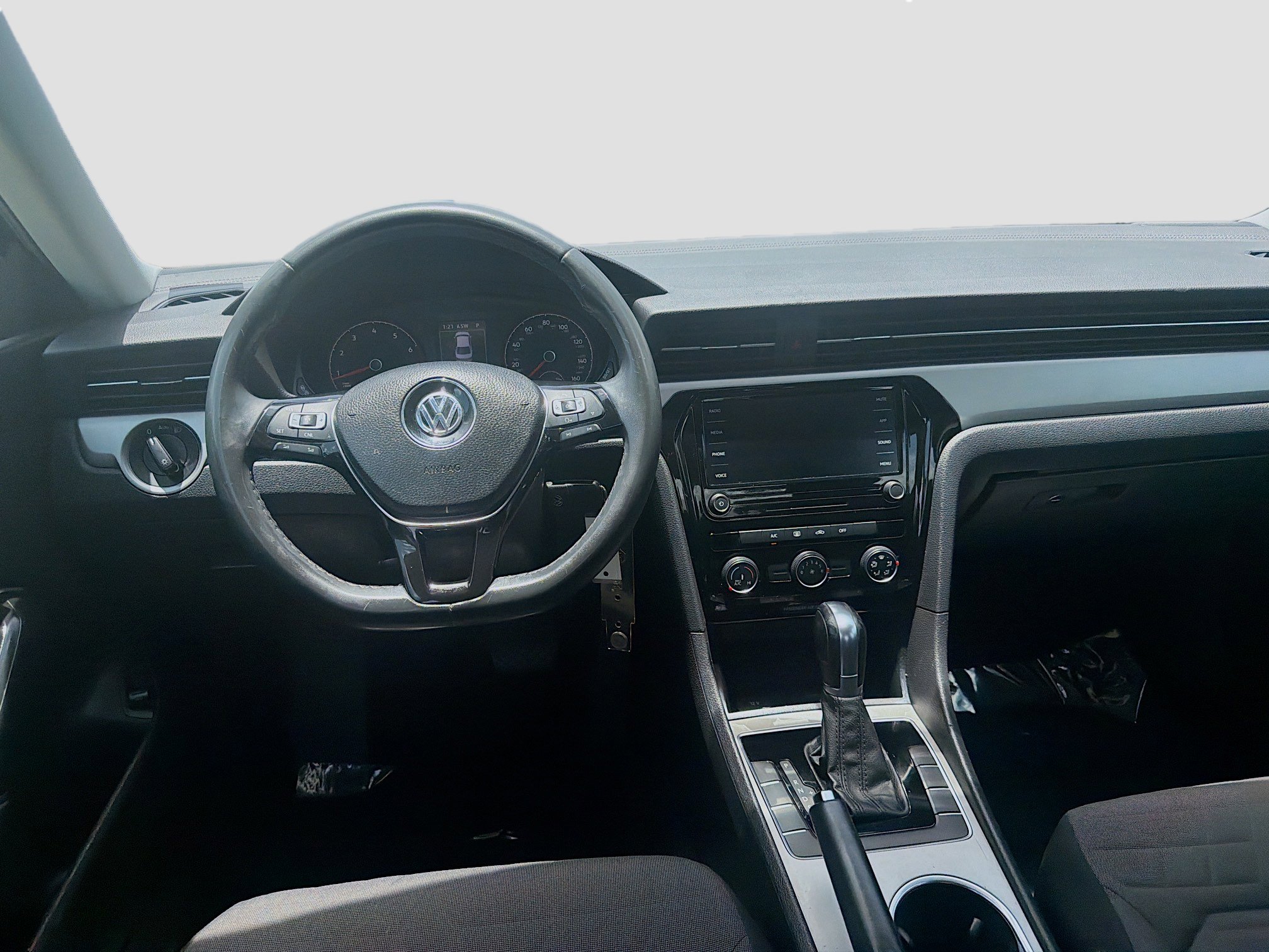 Used 2021 Volkswagen Passat 2.0T S FWD image 20