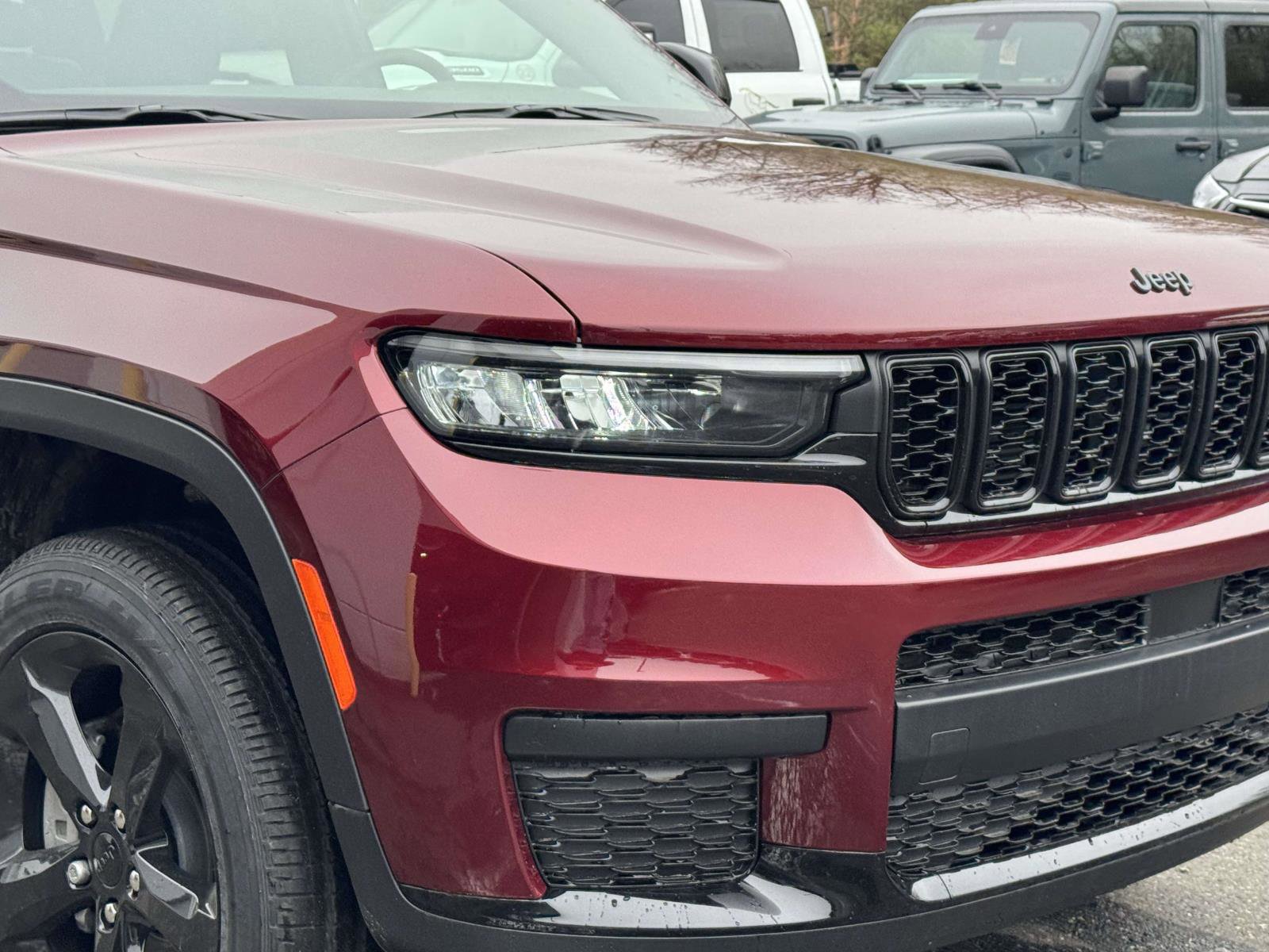 New 2025 Jeep Grand Cherokee L Altitude AWD/4WD image 7