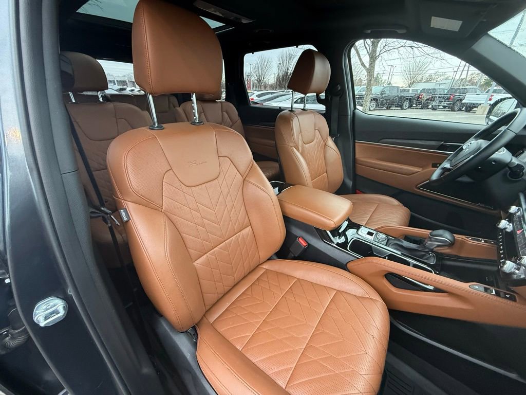 Used 2024 Kia Telluride SX X-Line AWD/4WD image 30