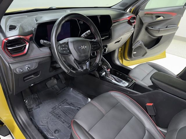 Used 2024 Chevrolet TrailBlazer RS w/ Convenience Package FWD image 13