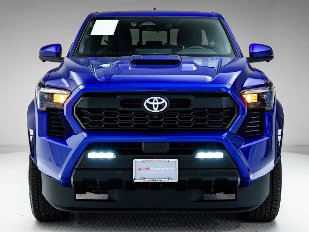 Used 2024 Toyota Tacoma TRD Sport w/ TRD Sport Premium Package AWD/4WD image 30