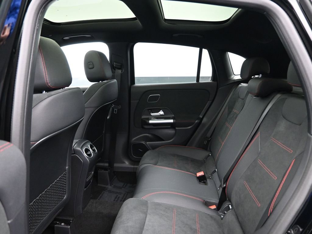 New 2025 Mercedes-Benz GLA 250 4MATIC image 27