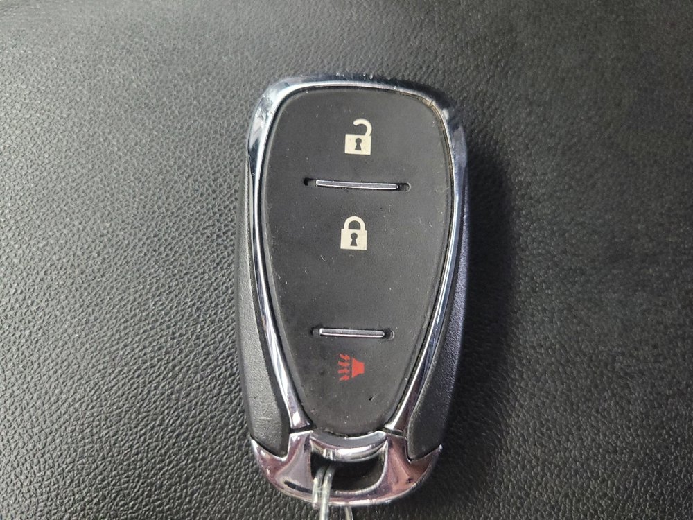 Used 2022 Chevrolet Equinox LS w/ LS Convenience Package image 32