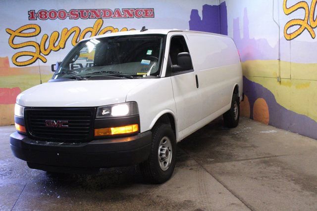 Used 2023 GMC Savana 2500 Extended w/ Driver Convenience Package image 2