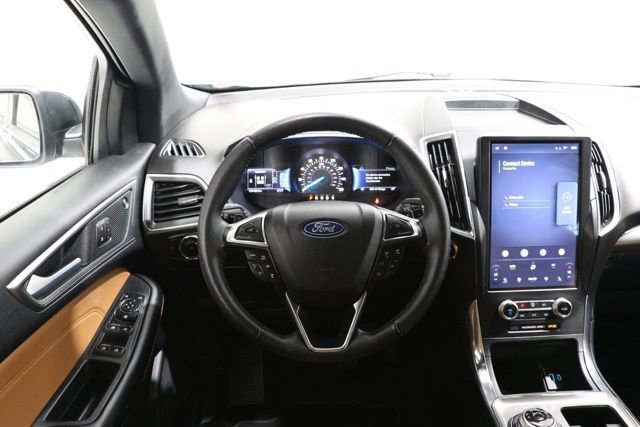 Used 2024 Ford Edge Titanium w/ Titanium Elite Package AWD/4WD image 12