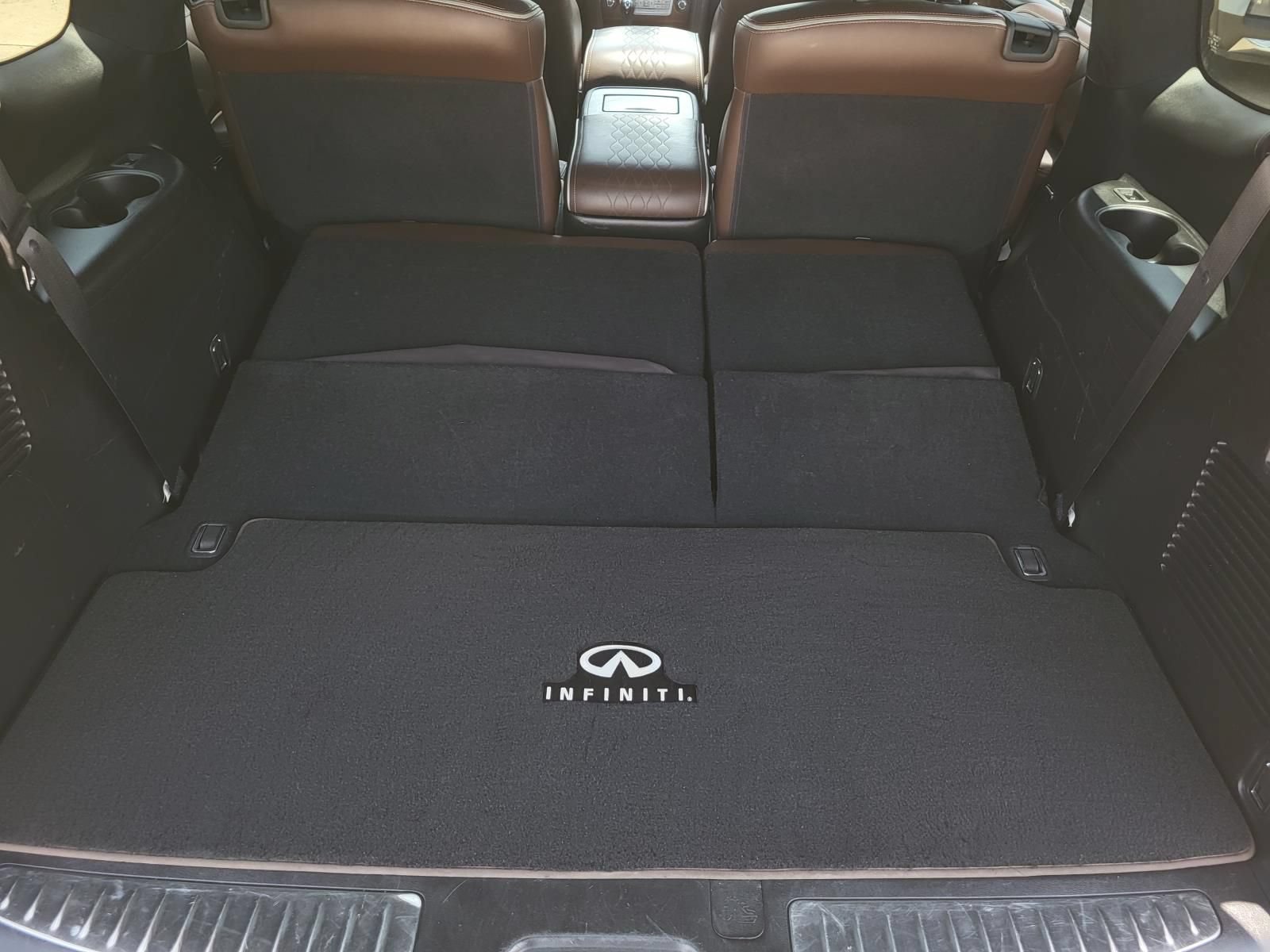Used 2015 INFINITI QX80 4WD w/ Limited Package image 11