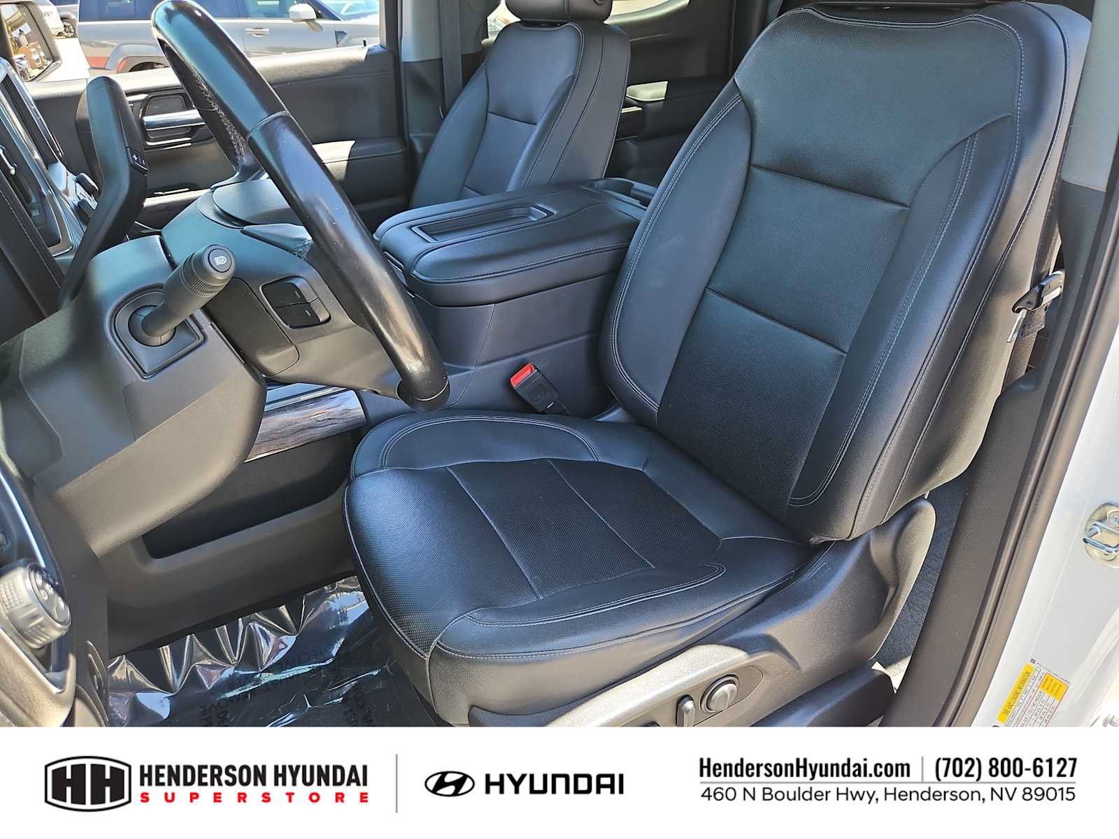 Used 2021 Chevrolet Silverado 1500 LTZ w/ LTZ Premium Package AWD/4WD image 15