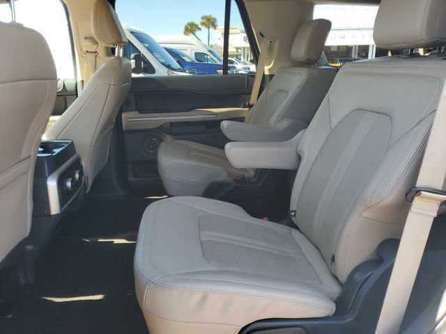 Certified 2023 Ford Expedition Limited image 11