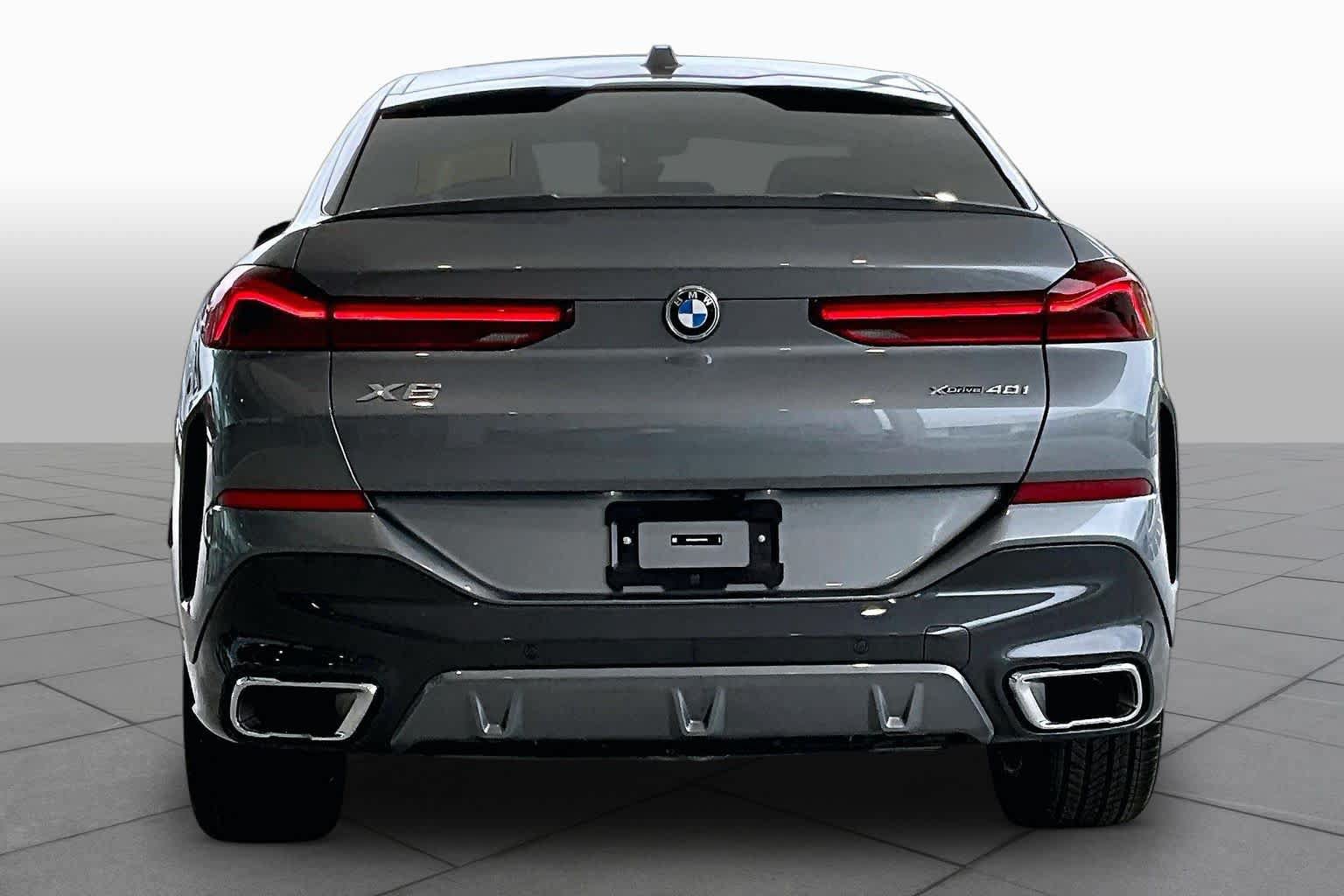 Used 2026 BMW X6 xDrive40i AWD/4WD image 4