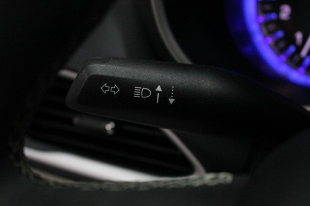 Used 2024 Chrysler Pacifica Touring-L image 13