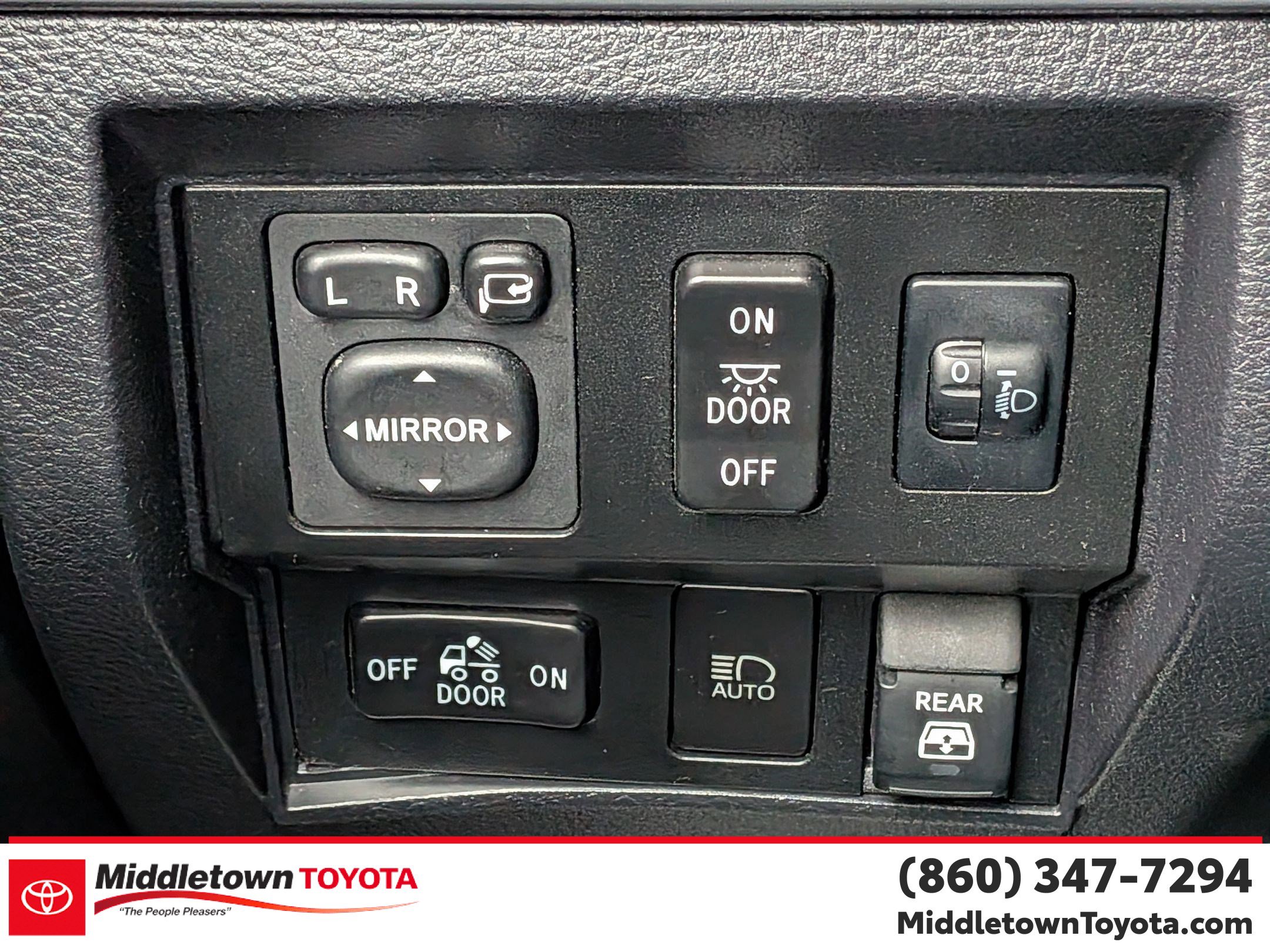 Certified 2020 Toyota Tundra Platinum image 18