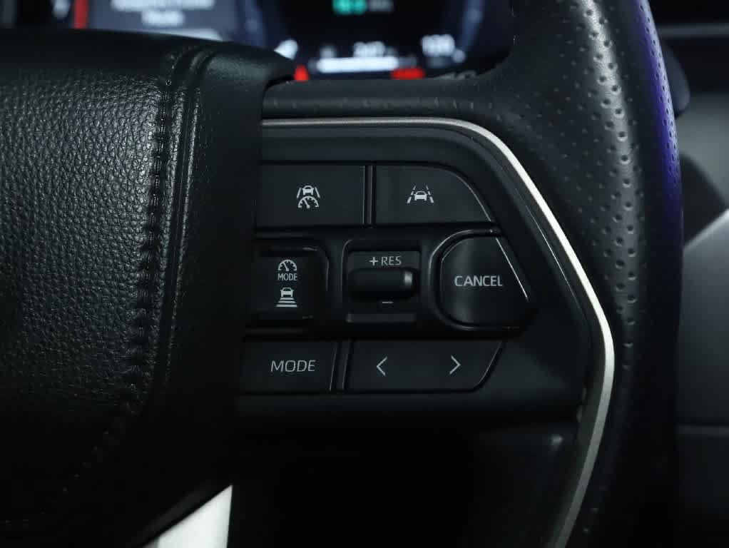 Used 2025 Toyota 4Runner TRD Off-Road Premium AWD/4WD image 24