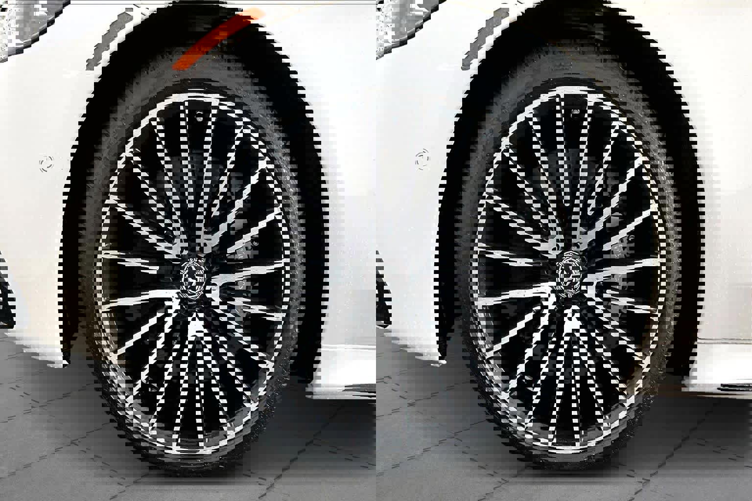 Used 2022 Mercedes-Benz S 500 4MATIC image 11