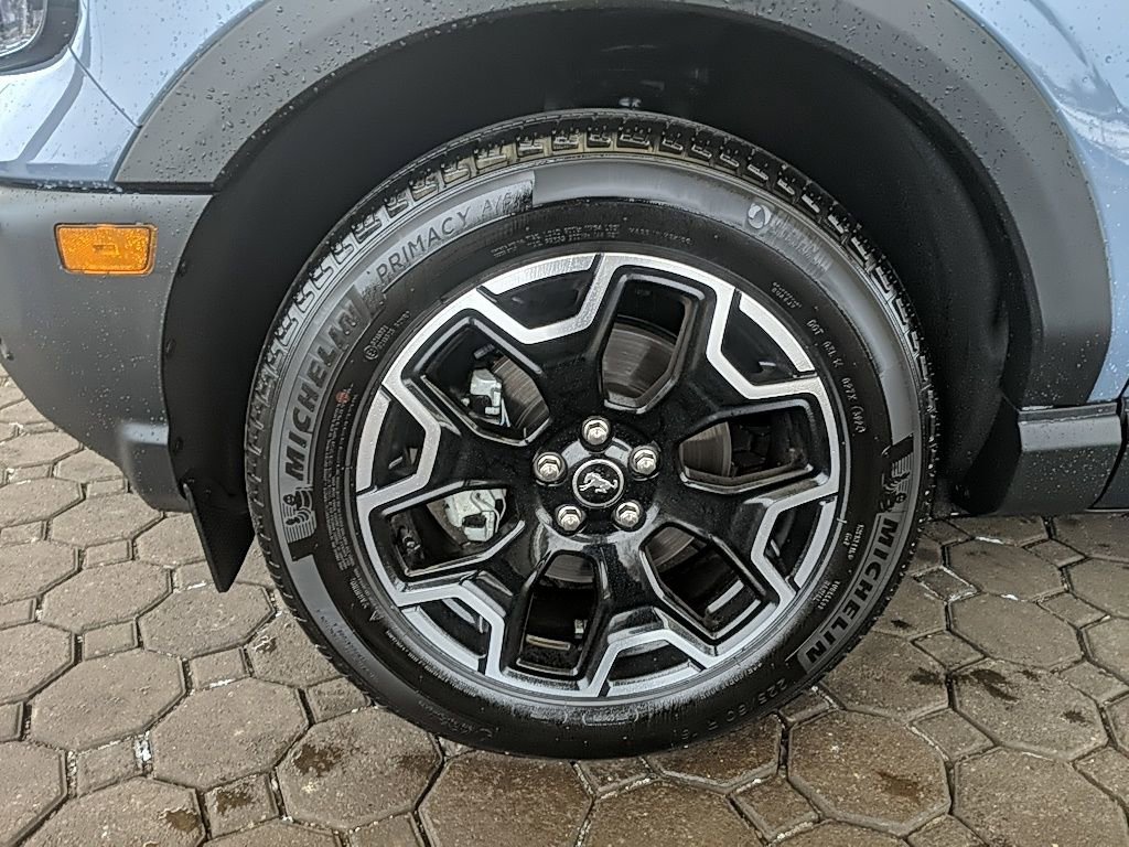 Used 2025 Ford Bronco Sport Outer Banks w/ Outer Banks Tech Package+ image 9