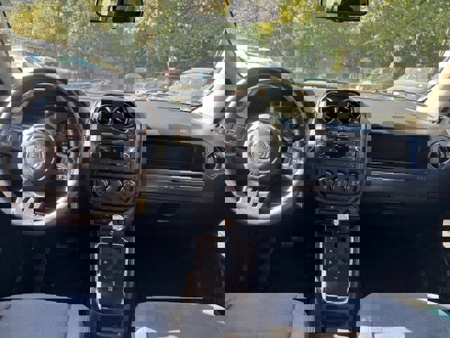 Used 2016 Jeep Patriot Sport w/ Power Value Group image 15