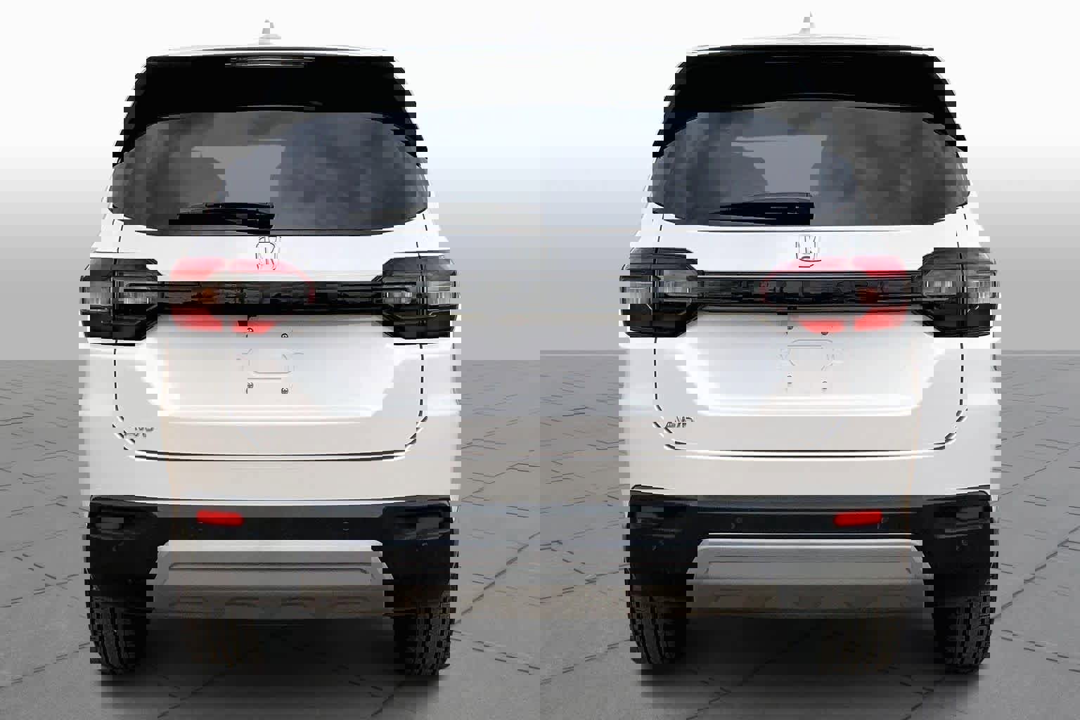 Used 2025 Honda Pilot EX-L image 5