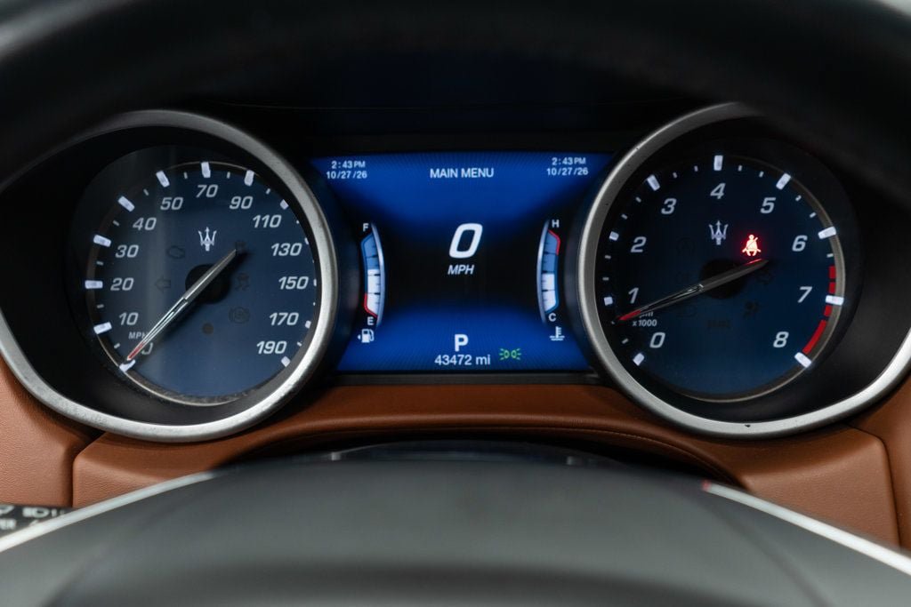 Used 2018 Maserati Ghibli S GranLusso RWD image 18
