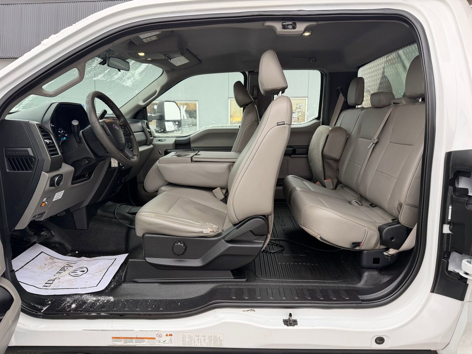 Used 2019 Ford F550 4x4 SuperCab Super Duty image 15