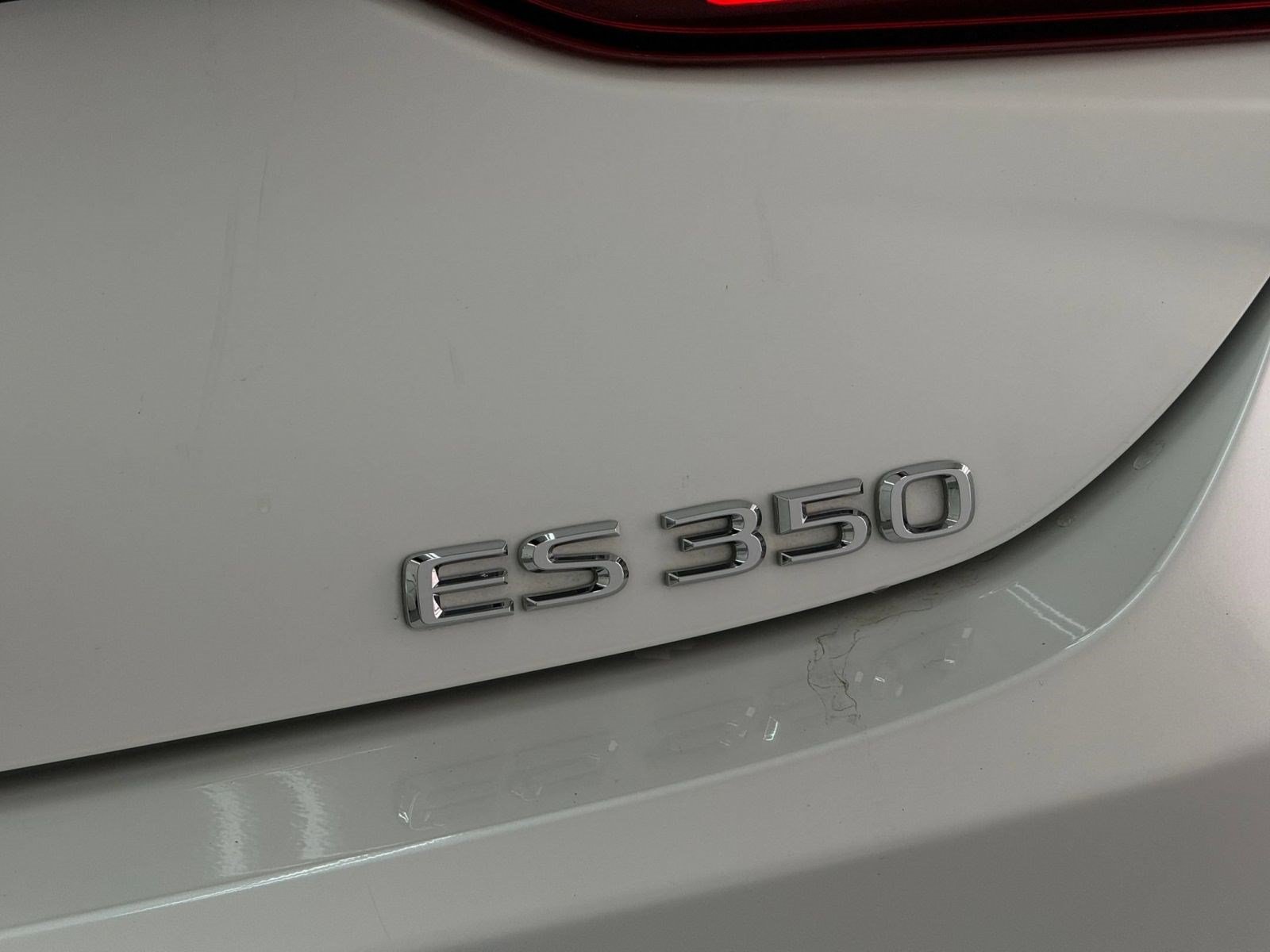Used 2021 Lexus ES 350 w/ Accessory Package FWD image 26