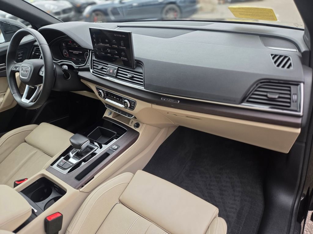 Used 2023 Audi Q5 2.0T Prestige image 25