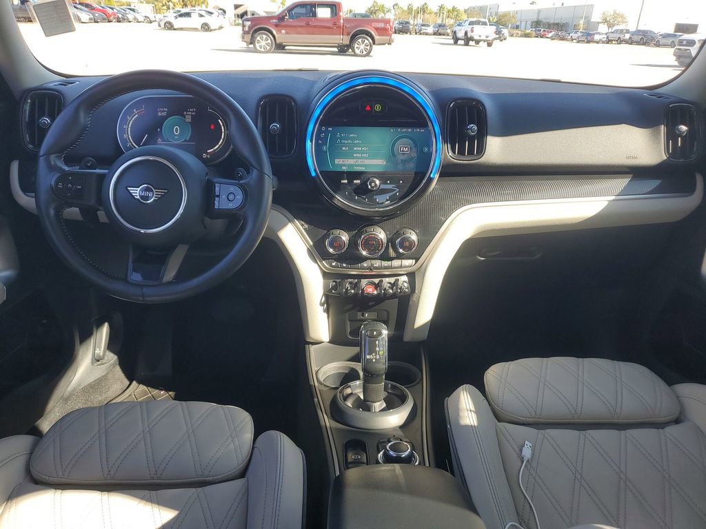 Used 2023 MINI Cooper Countryman S w/ Signature Upholstery Package image 10