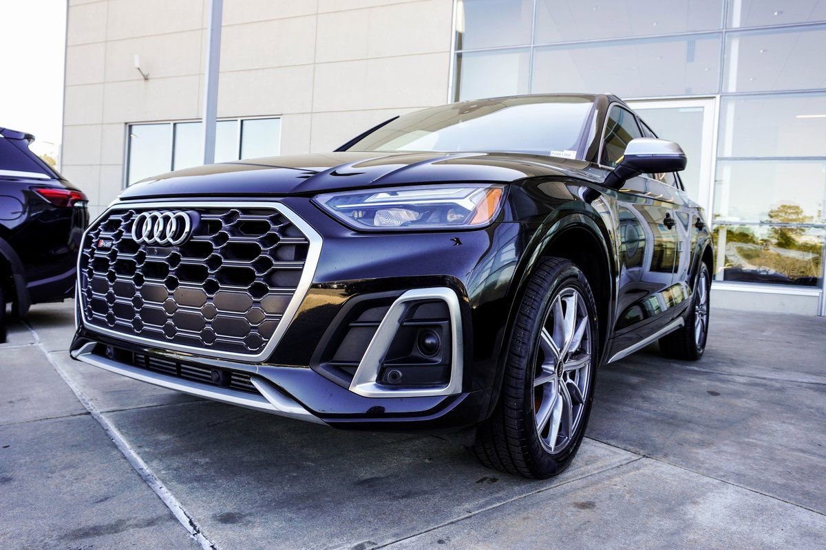 Used 2023 Audi SQ5 Premium Plus w/ Premium Plus Package image 8