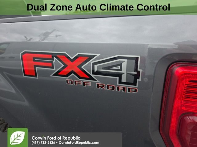 Used 2022 Ford F350 Lariat w/ Chrome Package image 12