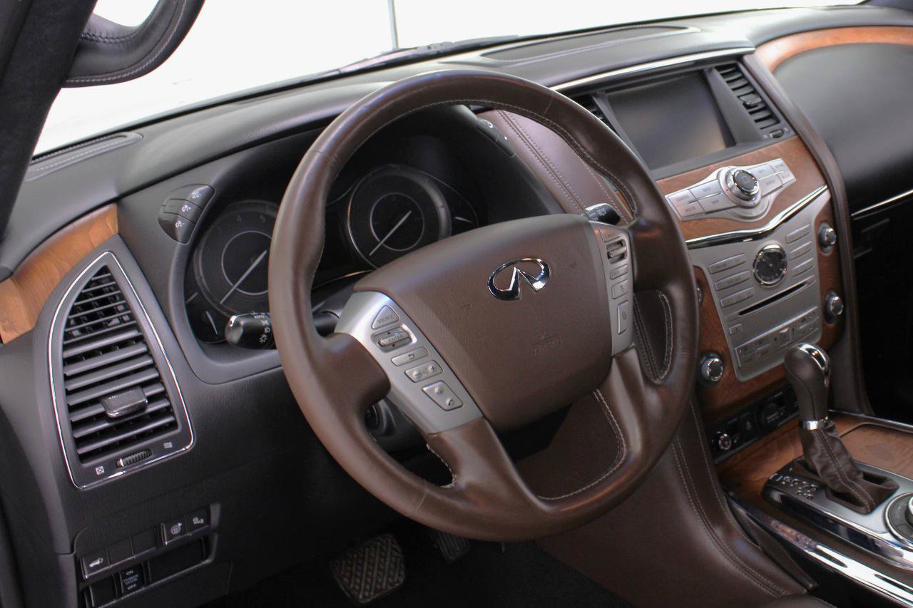 Used 2017 INFINITI QX80 Limited w/ All Season Package AWD/4WD image 32