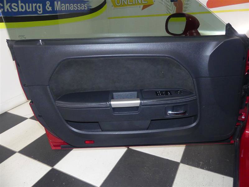 Used 2012 Dodge Challenger SRT8 w/ Premium Sound Group image 21