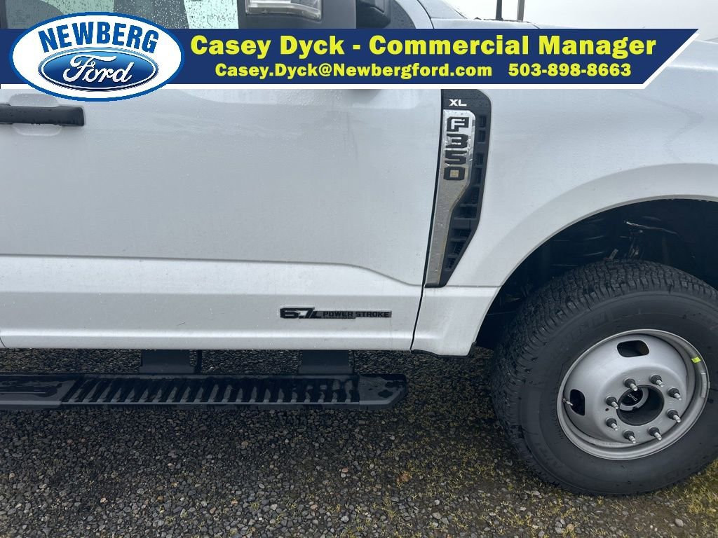 New 2026 Ford F350 XL w/ XL Chrome Package image 6