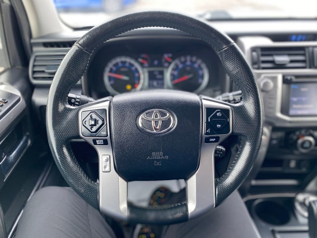 Used 2018 Toyota 4Runner SR5 image 28