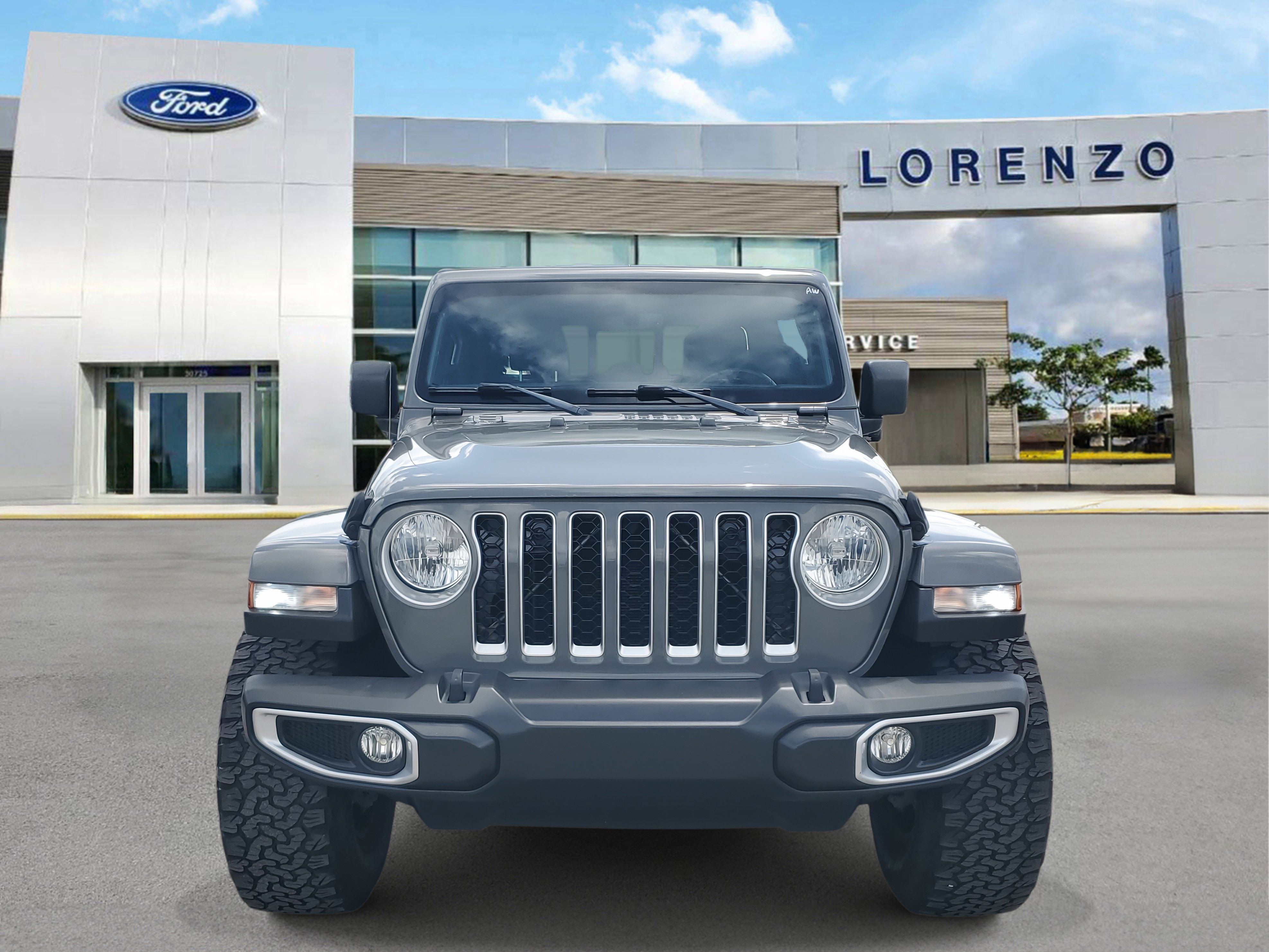 Used 2021 Jeep Gladiator Overland w/ Popular Equipment Package image 2