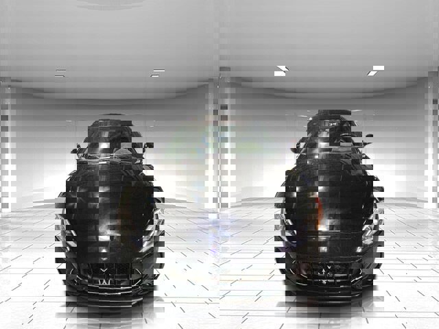 Used 2018 Maserati GranTurismo Sport image 2