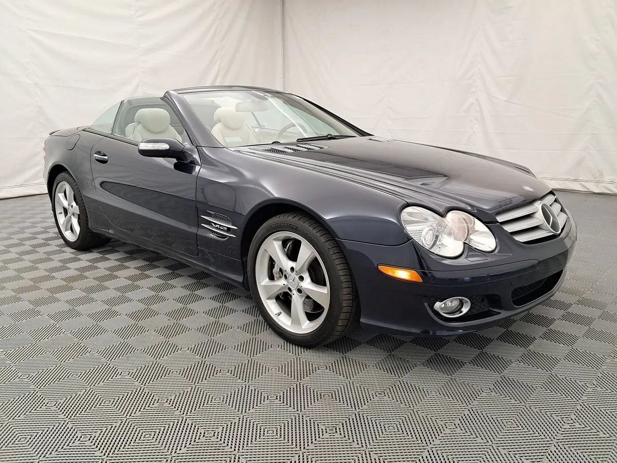 Used 2007 Mercedes-Benz SL 600 image 4
