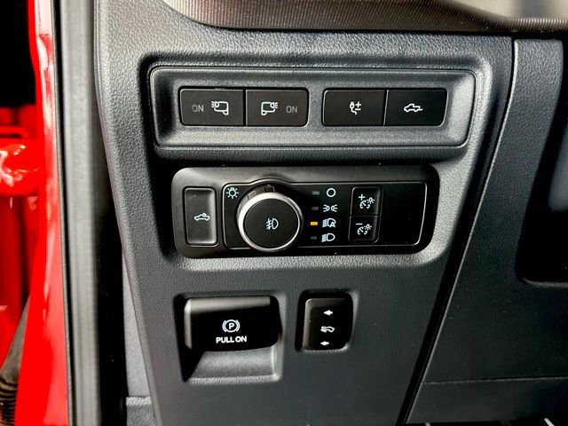 Used 2023 Ford F150 Raptor image 32