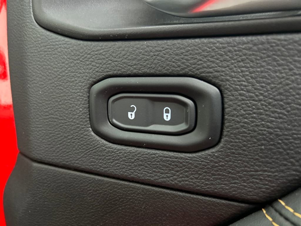 Used 2025 Jeep Wrangler Sahara 4xe image 24