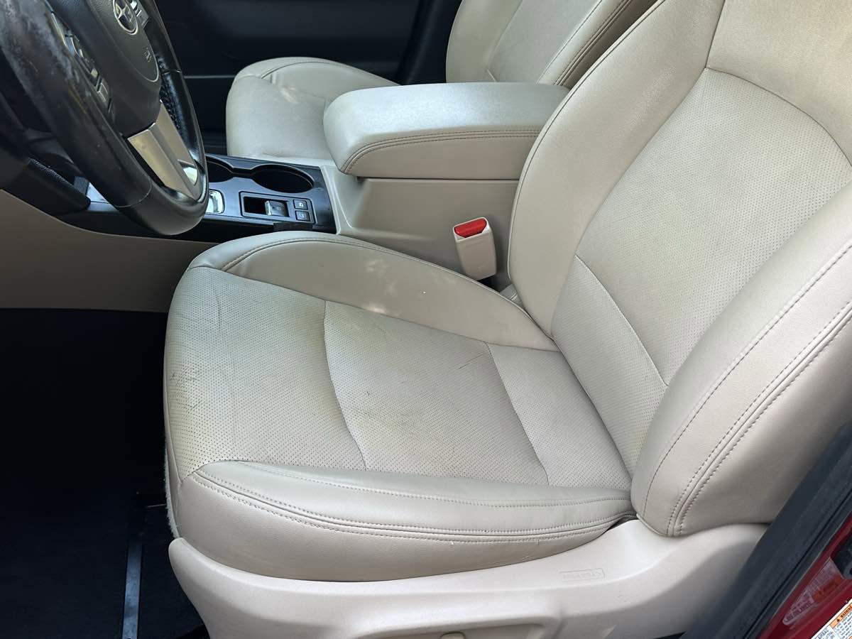 Used 2016 Subaru Outback 2.5i Limited image 10