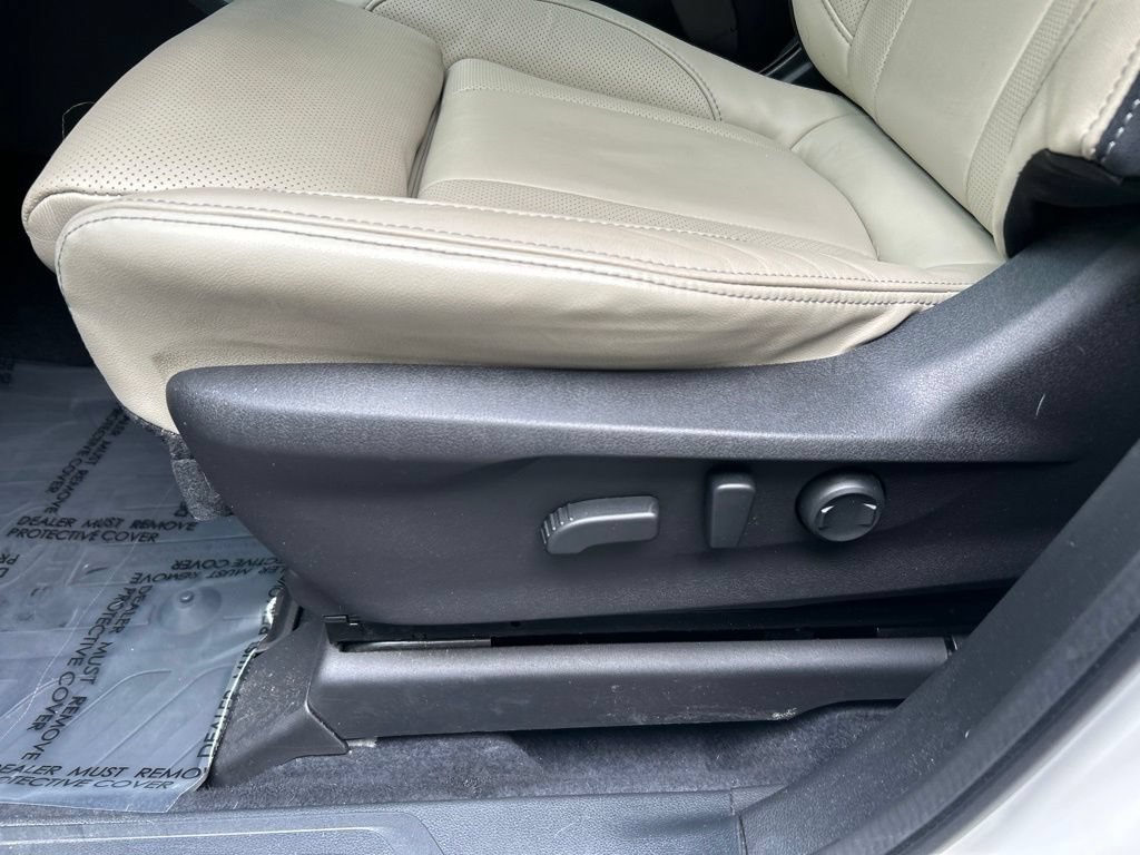 Used 2021 Subaru Ascent Limited w/ Technology Package AWD/4WD image 17