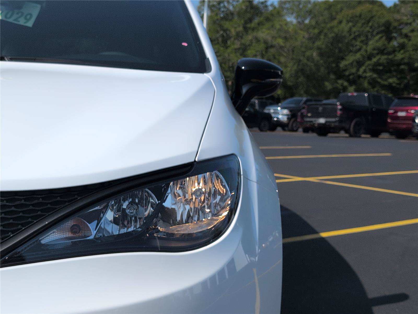 New 2027 Chrysler Pacifica LX FWD image 12