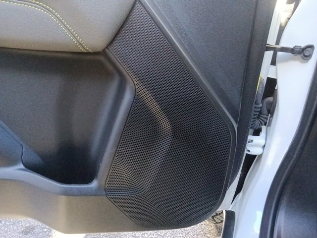 Used 2024 Chevrolet Colorado ZR2 w/ ZR2 Convenience Package III image 13