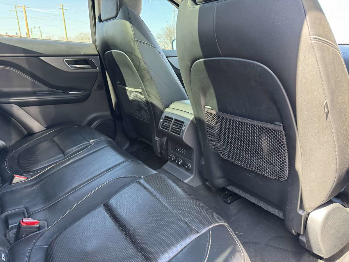Used 2017 Jaguar F-PACE S image 36