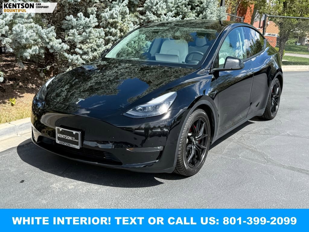 Used 2023 Tesla Model Y Long Range AWD/4WD image 3