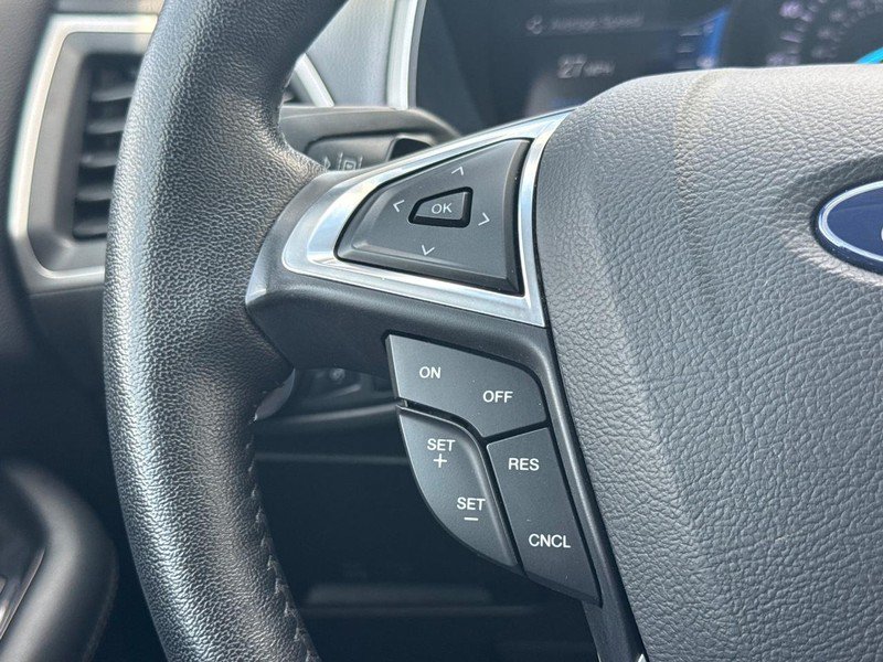 Certified 2019 Ford Edge SEL w/ Equipment Group 201A AWD/4WD image 18