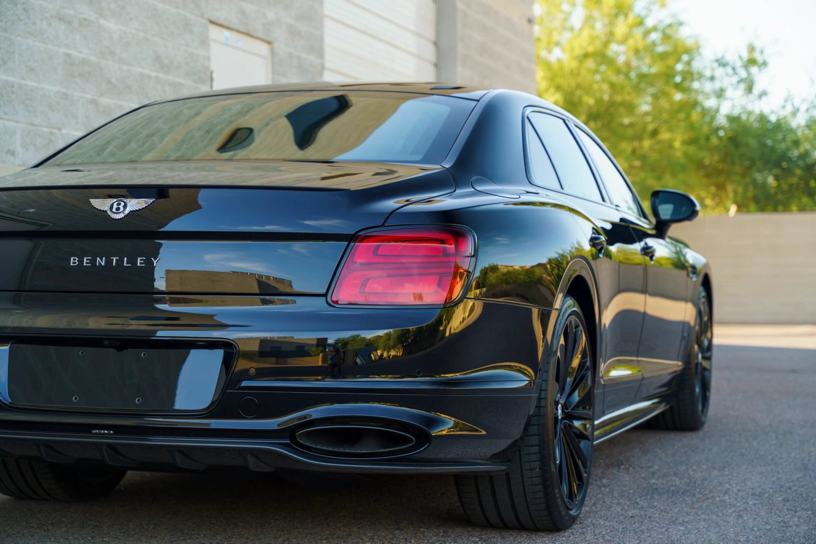 Used 2024 Bentley Flying Spur S W12 AWD/4WD image 61
