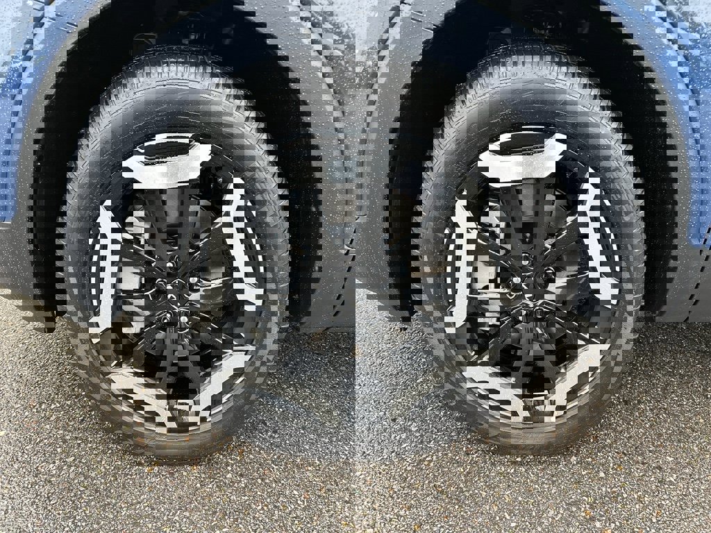 New 2025 Kia Telluride S image 9