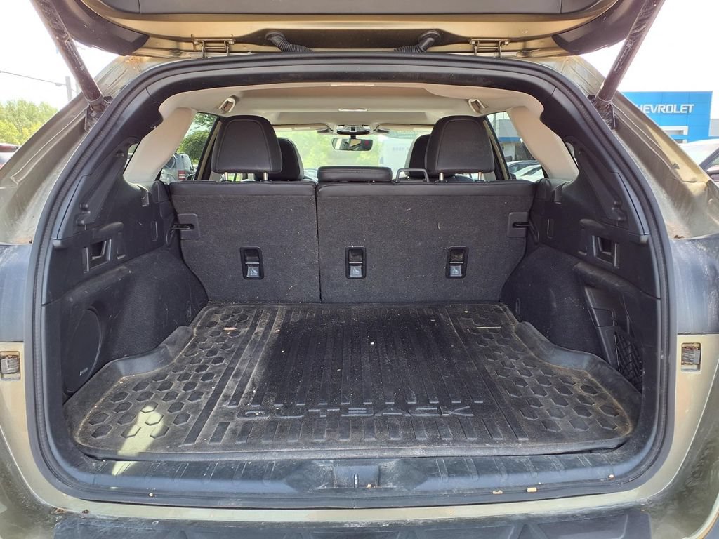 Used 2024 Subaru Outback Limited XT AWD/4WD image 11