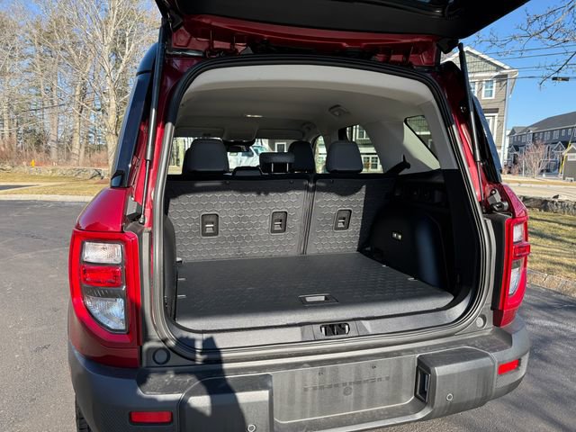 Used 2025 Ford Bronco Sport Badlands image 11